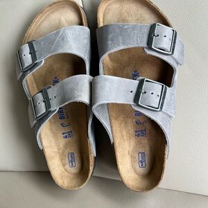 Birkenstock Arizona Sandals in Light Gray